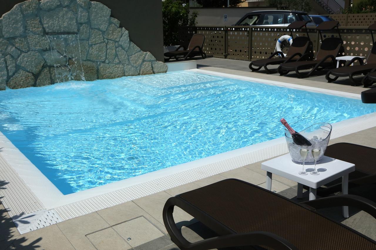 Hotel Buena Onda Peschiera del Garda Dış mekan fotoğraf