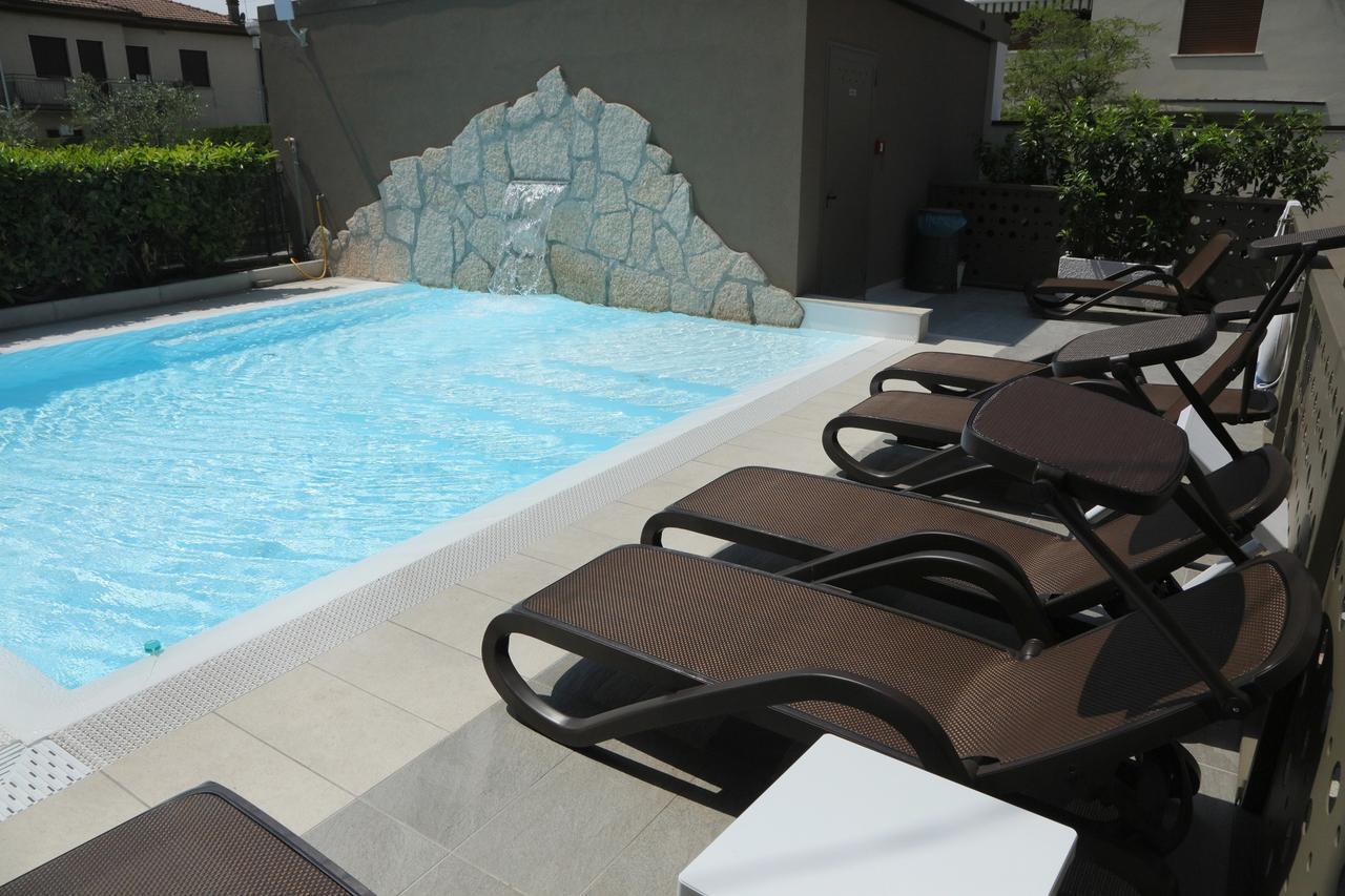 Hotel Buena Onda Peschiera del Garda Dış mekan fotoğraf