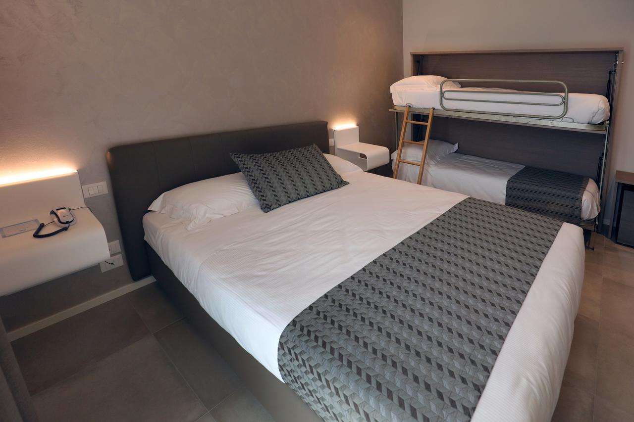 Hotel Buena Onda Peschiera del Garda Dış mekan fotoğraf
