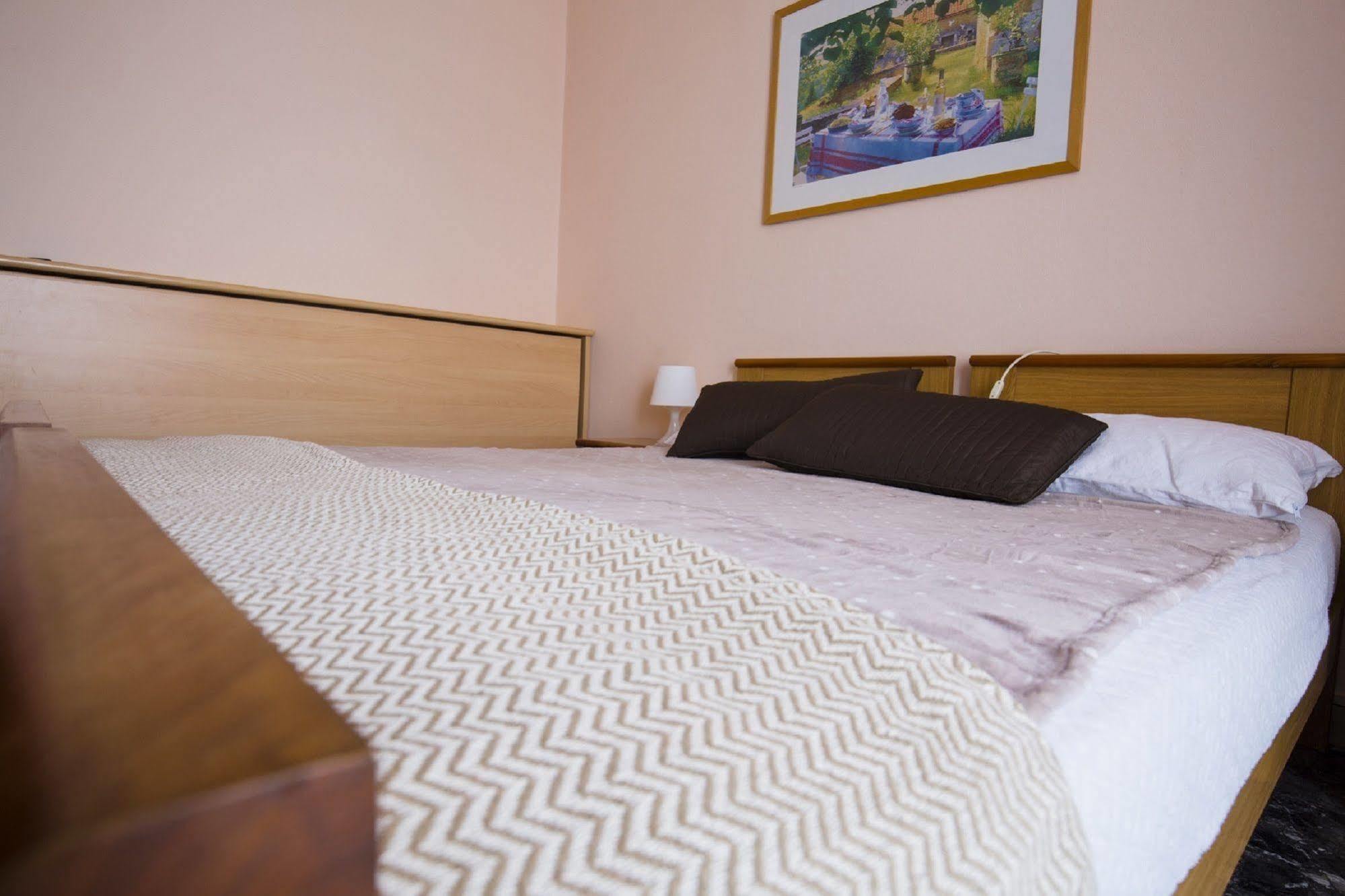Hotel Buena Onda Peschiera del Garda Dış mekan fotoğraf