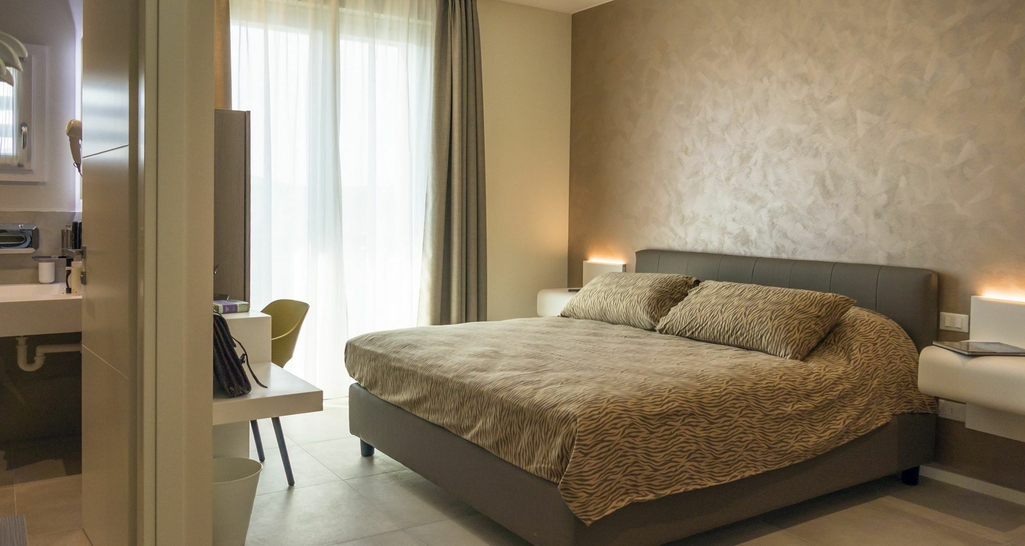 Hotel Buena Onda Peschiera del Garda Dış mekan fotoğraf